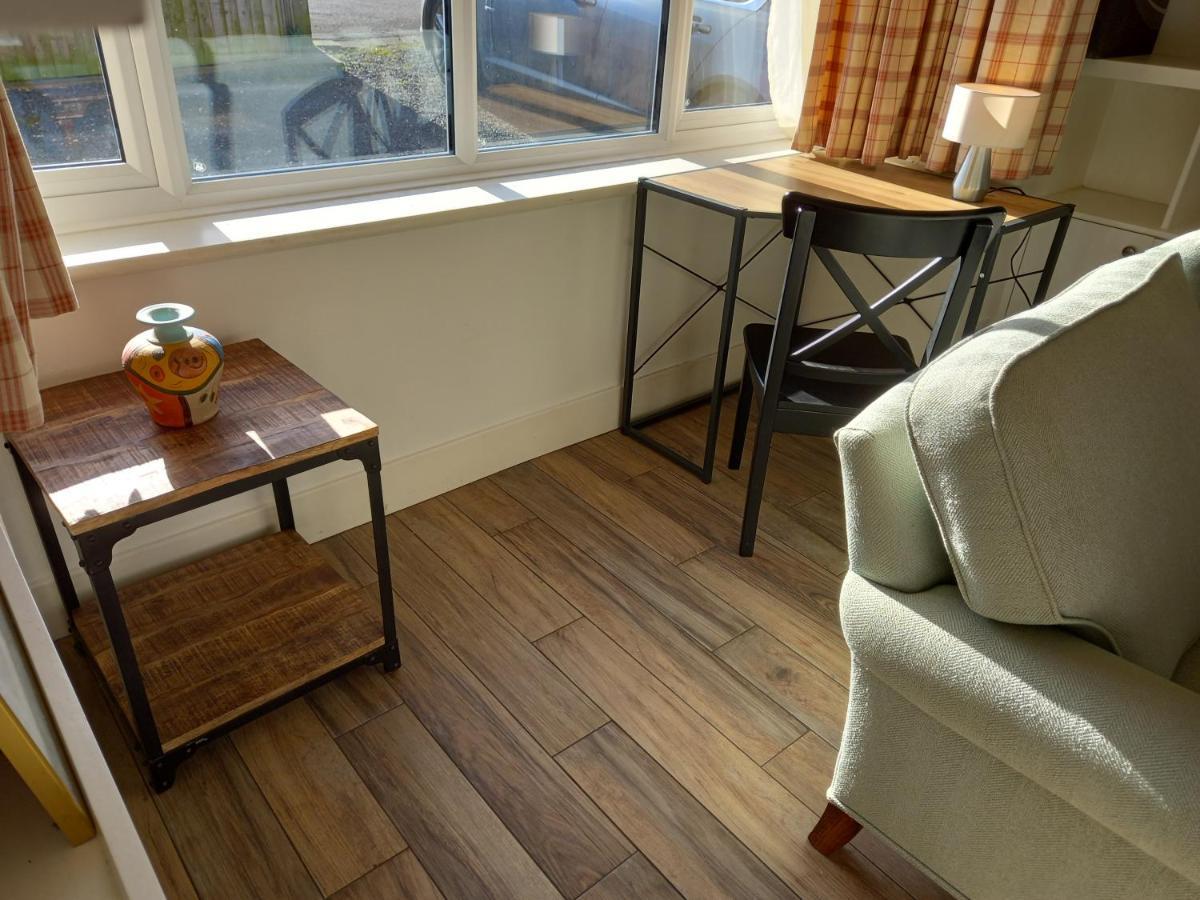 Grange Croft Villa Ben Rhydding Екстериор снимка